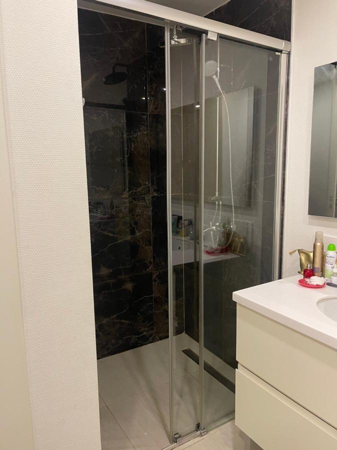 Dans Pullman Appartement
