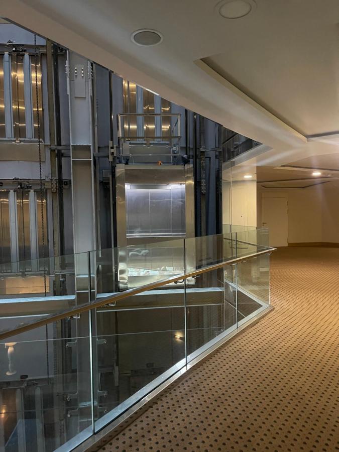 Dans Pullman Appartement Istambul